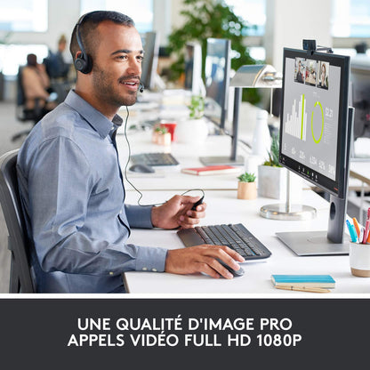 Logitech Webcam C920 HD Pro, Appels et Enregistrements Vidéo Full HD 1080p, Webcam Streaming, Deux Microphones, Petite, Agile, Réglable, PC/Mac/Portable/Tablette/Chromebook - Noir